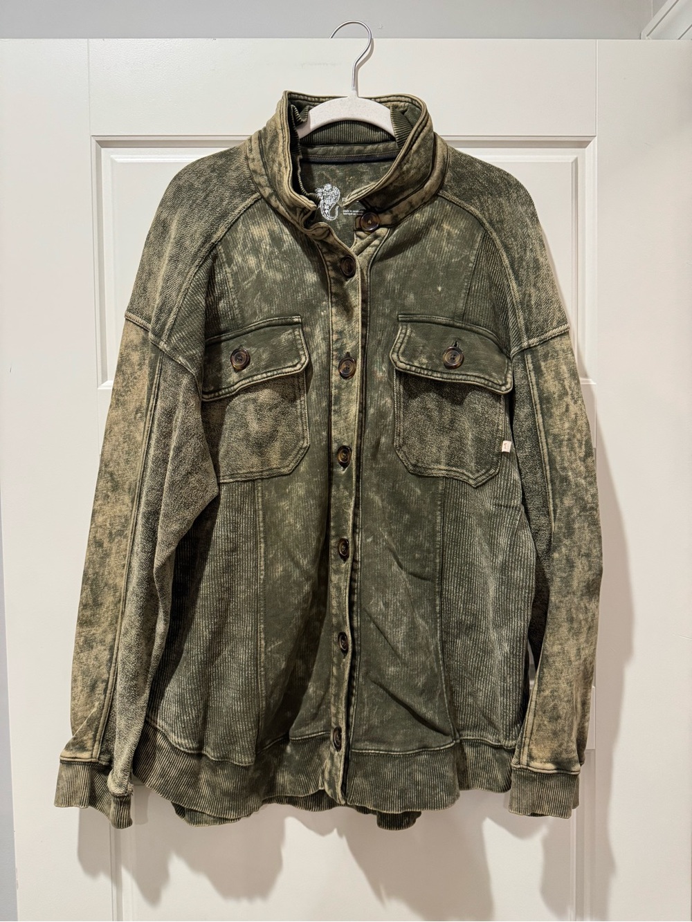 Anthropologie Pilcro M Green Tie Dye Shacket